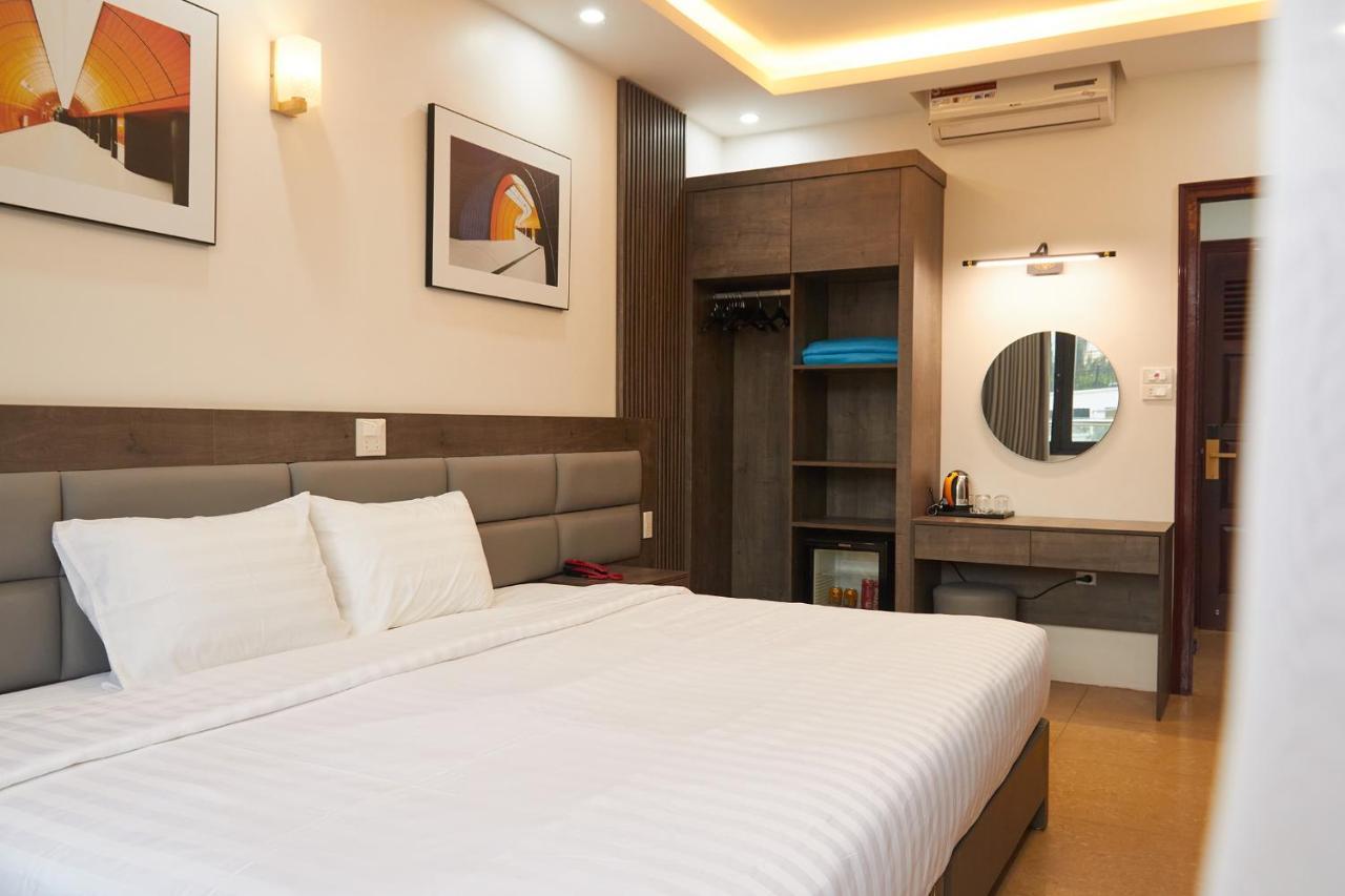 Van Nam Hotel Ha Long Exterior foto