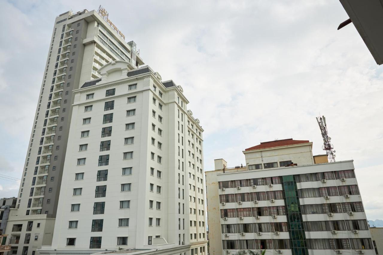 Van Nam Hotel Ha Long Exterior foto